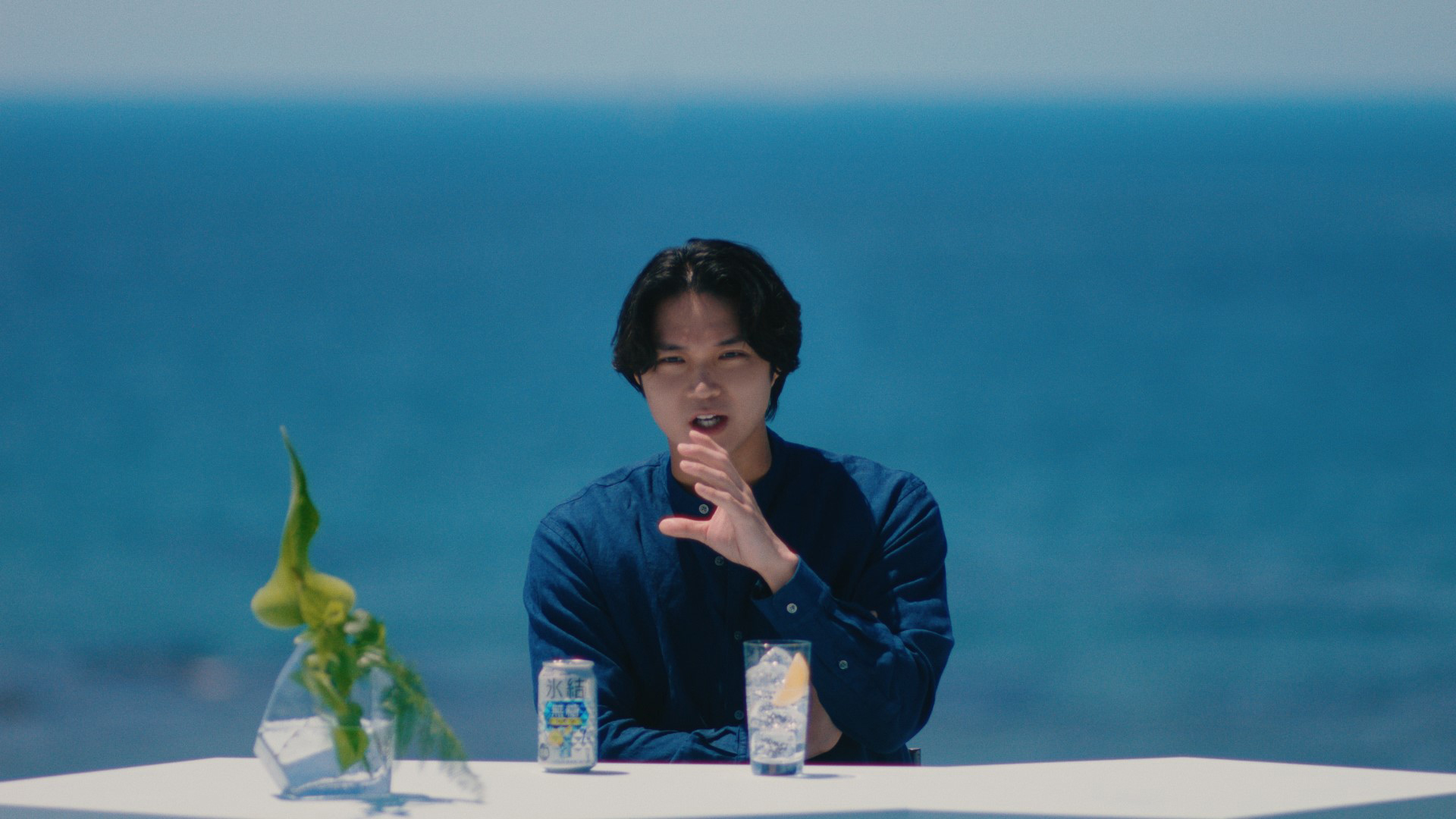 movie-slide-1 swiper-slide