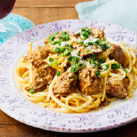 ハンバーグクリームパスタ 