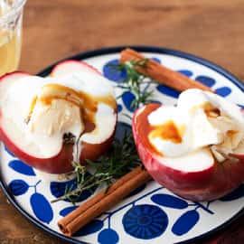 ホットりんごのアイスヨーグルトかけ