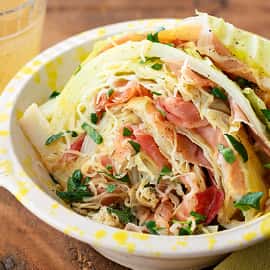 キャベツと生ハムのミルフィーユ