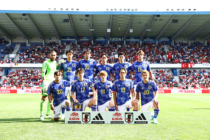 日本代表選手集合写真