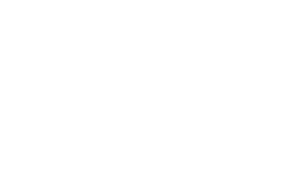 香り高く、質のよいお茶を、多くの人に飲んでほしい。そのために、お茶農家の人々が待ち望むのが晴れの日です。茶葉の嫌う湿気が少ない晴れの日は、絶好の収穫タイミング。だからこそ、彼らは空に願い、太陽の光をひたすら待ち続けます。